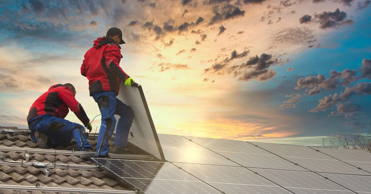 Blijft de jaarlijkse verrekening voor zonnepanelen behouden? Nieuwe ontwikkelingen in Nederland